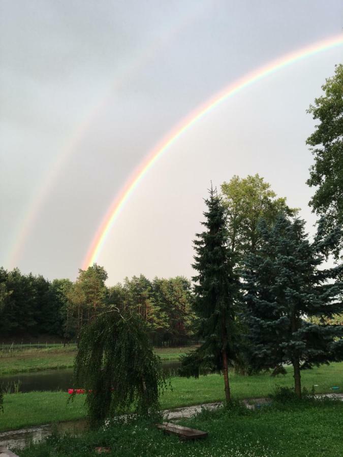 Quatro Osrodek Jezdziecki - Gospodarstwo Agroturystyczne Pobiedziska Exteriör bild